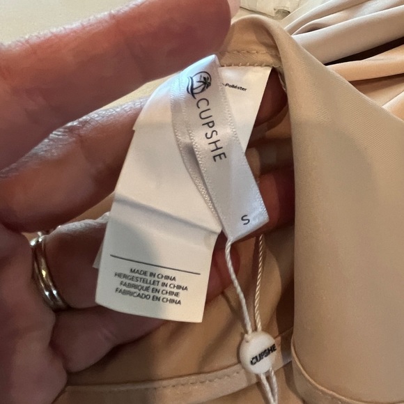 NWT Cupshe Ramla Champagne One Shoulder Flared Sleeve Ruched Draped Dress Sm - Picture 13 of 15